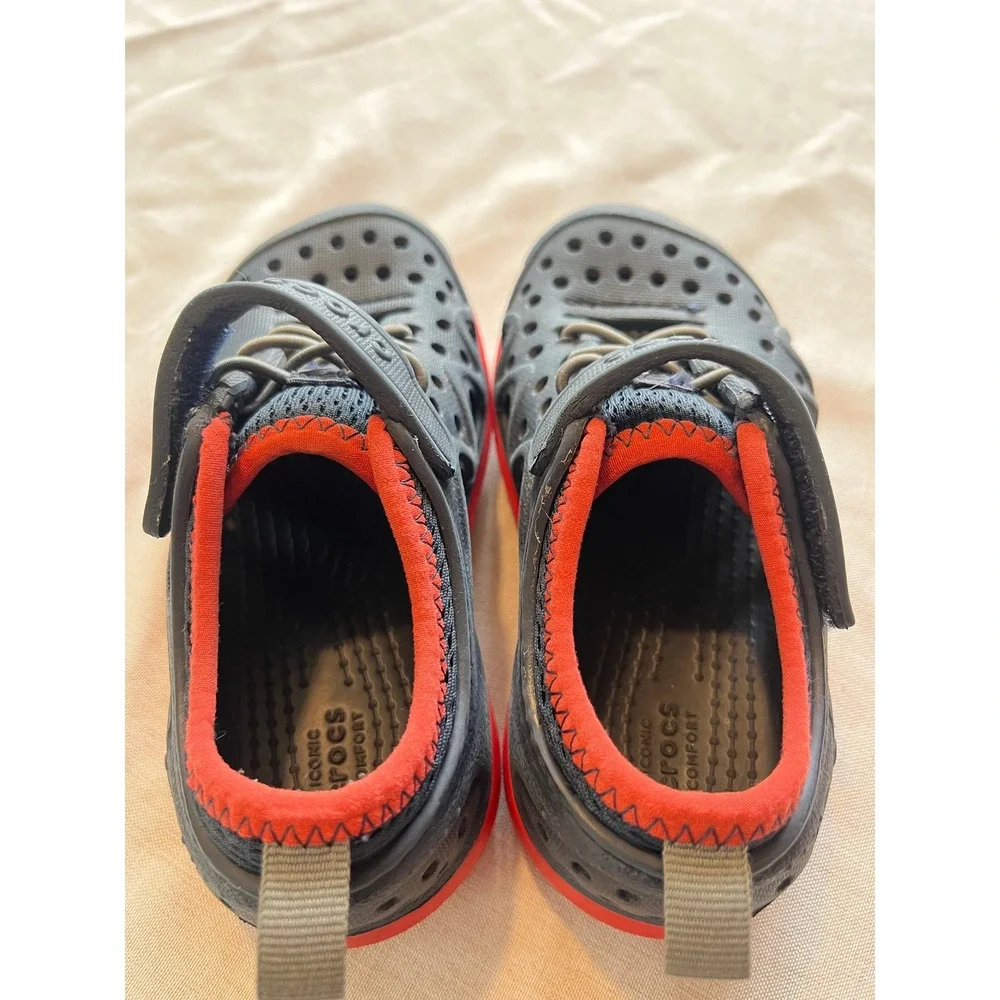 Crocs Swiftwater Expedition Kids‎ Water Shoes Charcoal Red C9 Toddler Sandals